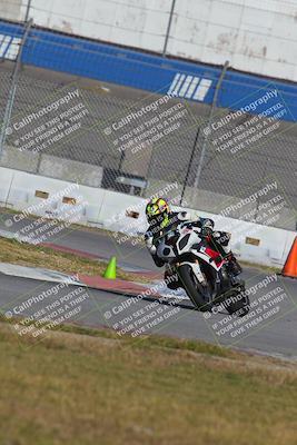 media/Nov-26-2022-Fastrack Riders (Sat) [[b001e85eef]]/Level 1/Session 3 Outside Turn 9/